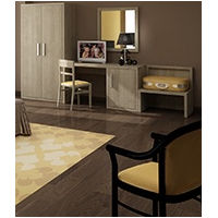 10360_fauteuil-bois-assise-rembourree-hotel-residence